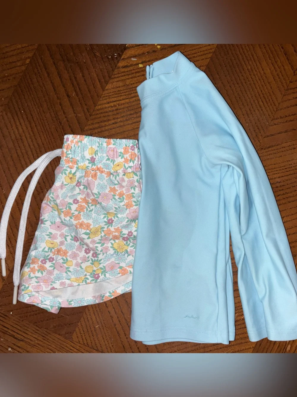 Minnow swim trunks w/rash guard